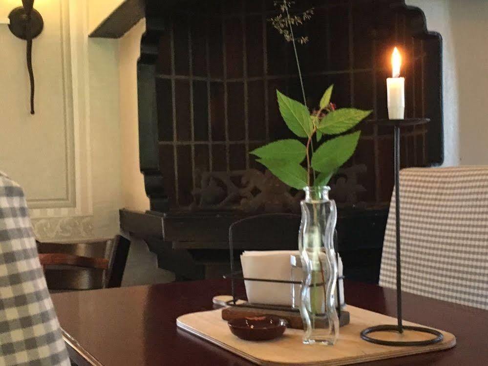 Kisa Waerdshus & Hotell Zewnętrze zdjęcie